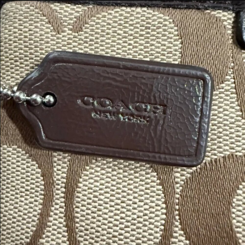 Coach Monogram Brown Wristlet EUC - Picture 6 of 10